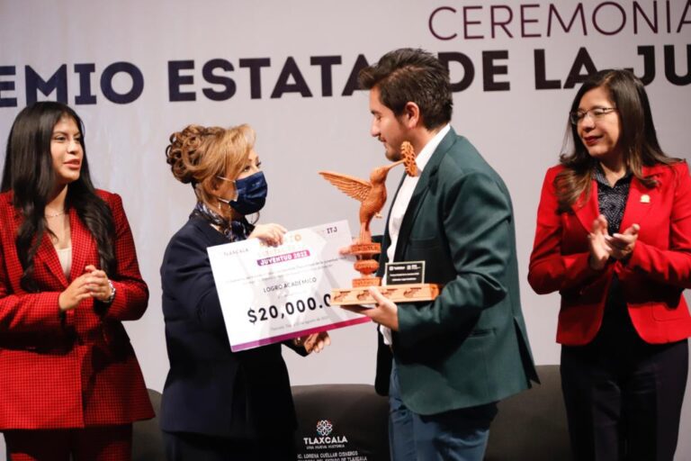 Nuestros Jóvenes son Agentes de Cambio: Gobernadora Lorena Cuéllar