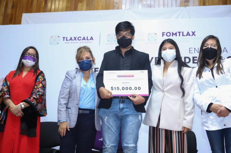 Entregó Gobernadora Lorena Cuéllar Incentivos Económicos a 11 Organizaciones Juveniles