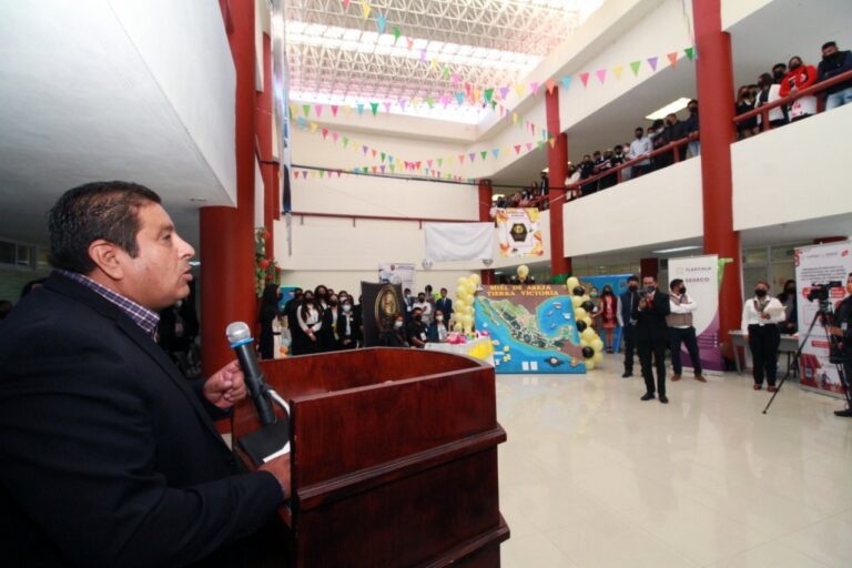 Ofrece Uptrep tres nuevas carreras: Aeronáutica, Gestión y Administración y Mercadotecnia Internacional