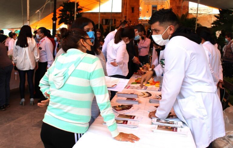 Regalará SESA tablet, celular y audífonos para jóvenes tlaxcaltecas