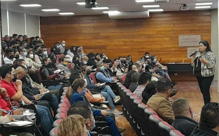 Realiza CEDH curso-taller «Derechos humanos y cultura de paz a través de la mediación y conciliación»