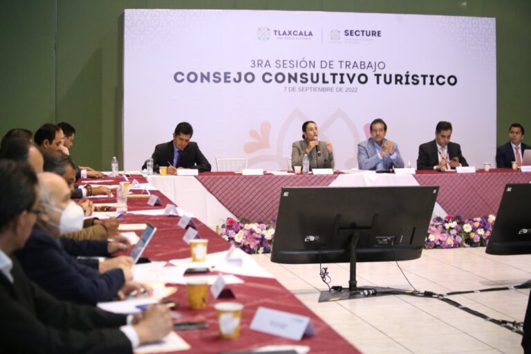 Rinde protesta comité consultivo del observatorio turístico del estado de Tlaxcala