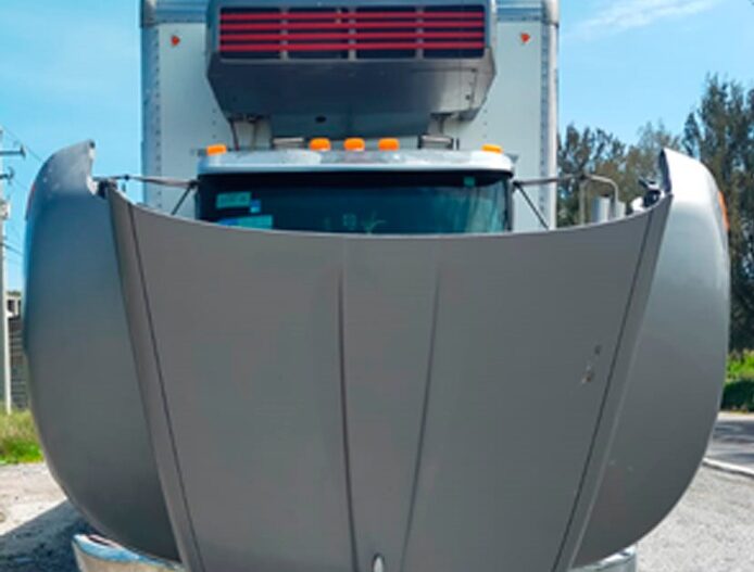 A disposición de PGJE tractocamión abandonado