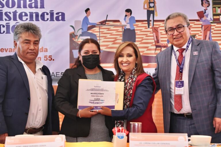 Reconoce Gobernadora Labor de Personal de Apoyo de la Sección 55 del SNTE