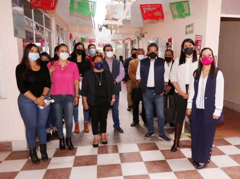 Conocen Diputados Programas y Servicios de Sedif a Grupos Prioritarios