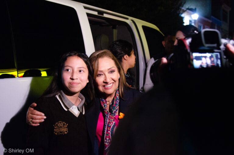 Encabezó Gobernadora Lorena Cuéllar Cisneros Encendido de Iluminación Decorativa por Día de Muertos