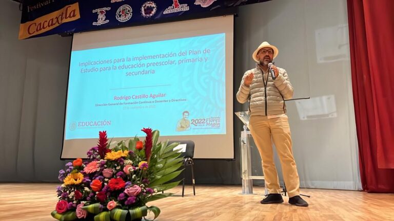 Organiza SEPE-USET Conferencia en el Marco del Nuevo Marco Educativo