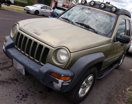 Disposición de PGJE unidad vehicular con reporte de robo