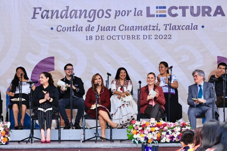 Encabezaron Gobernadora Lorena Cuéllar y Beatriz Gutiérrez «Fandangos por la Lectura»