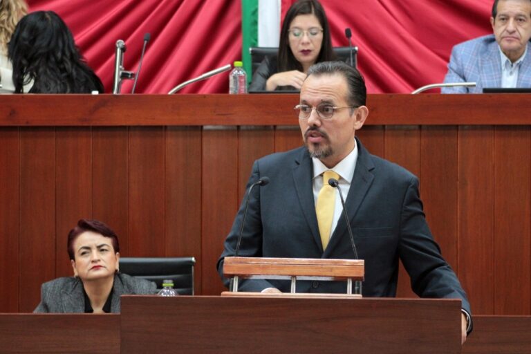 Pide Cambrón Soria Diálogo Serio con Normalistas y no “Diálogo” Acompañado de Toletes