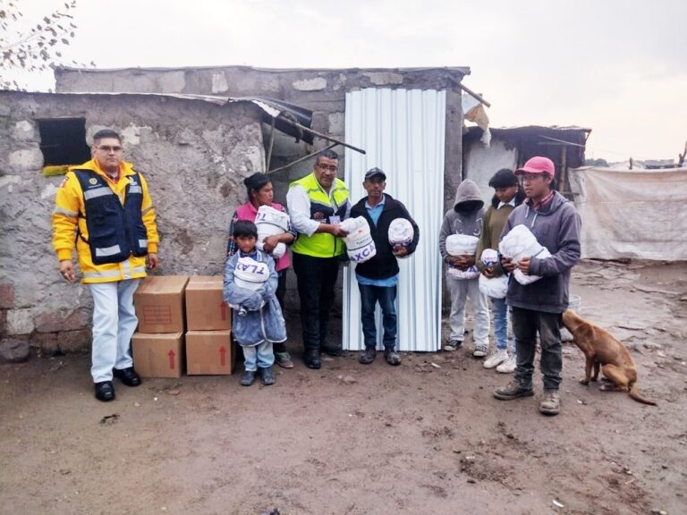 Auxilia CEPC a Familia de Huamantla Afectada por Granizada
