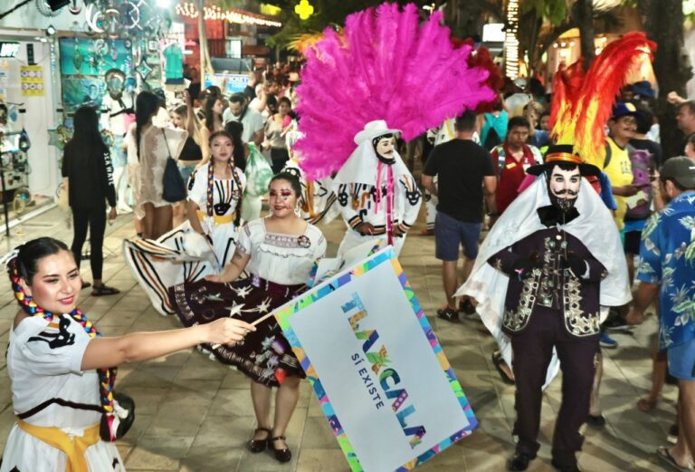 Con Alegría fue Recibida la Presentación de Tlaxcala en el Festival Vida y Muerte en Xcaret