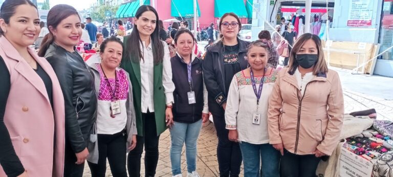 Inaugura IEM Expo Venta «Juntas Escribiendo una Nueva Historia»