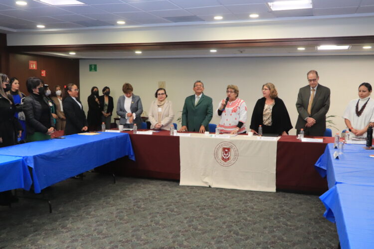 13 Contribuye UATx a la formación de profesionales en educación inicial