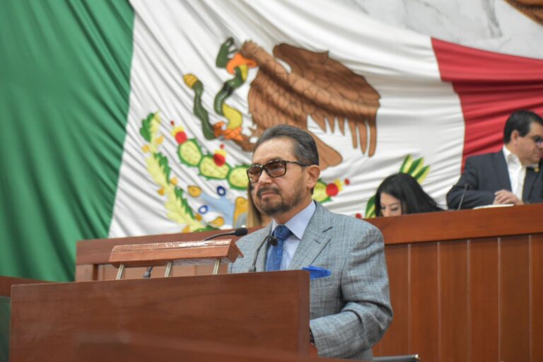 A fin de disminuir el peaje en casetas, pide Pepe Temoltzin intervención de la gobernadora para favorecer el desarrollo económico y la economía familiar