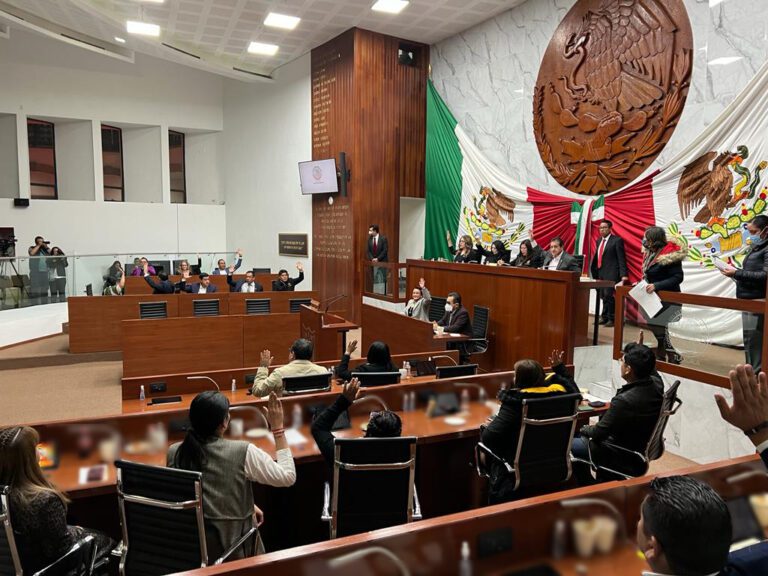 Designa Congreso a Carlos Jonathan Pérez como nuevo integrante del Comité de Participación Ciudadana