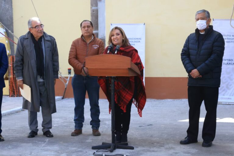 Entregó Gobernadora Trabajos de Remodelación del Templo de Nuestra Señora del Carmen Aztama en Teolocholco