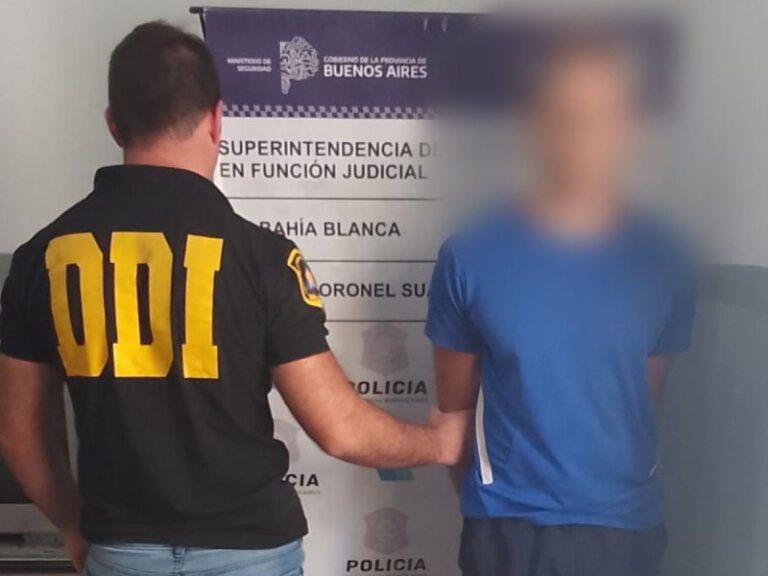 Detienen a periodista por tener más 70 mil imágenes de pornografía infantil