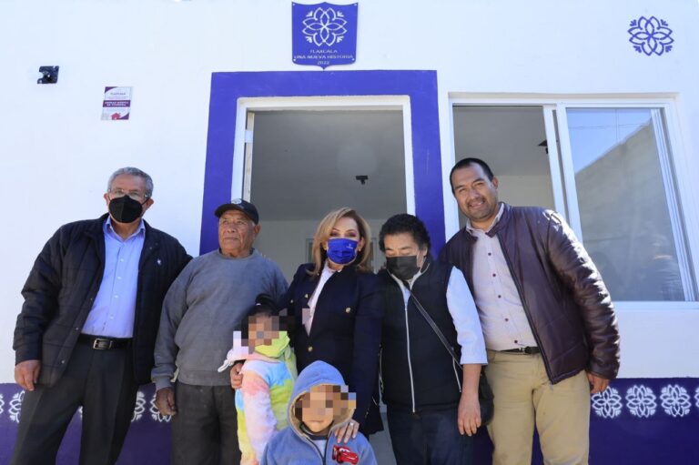 Entregó Gobernadora Lorena Cuéllar Acciones de Vivienda a Familias Vulnerables de Tlaxcala
