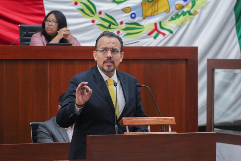 Voto de Confianza al Secretario Celaya Gamboa, Pero Nunca en un Cheque en Blanco: Cambrón