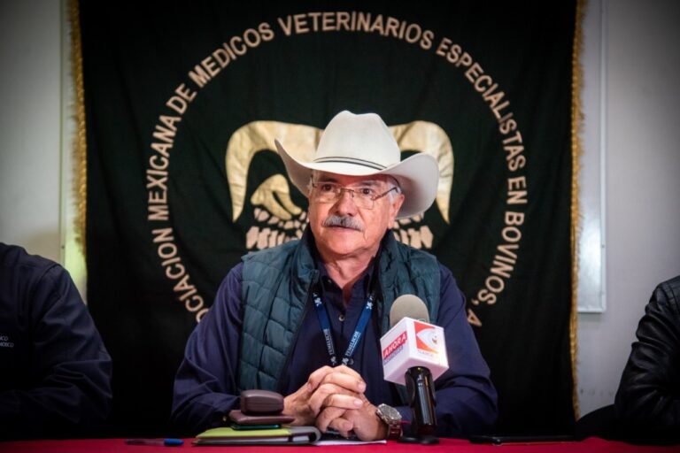 Presenta SIA el XLV Congreso Nacional de Buiatría 2023