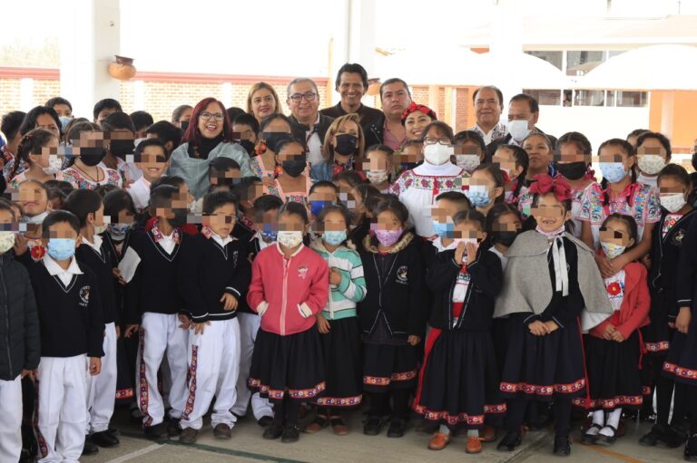 Recorrieron Autoridades Federales y Estatales Escuelas de Nivel Básico en Tlaxcala