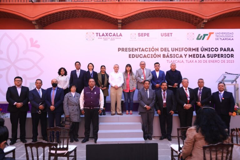 Gobierno del Estado Presentó el Uniforme Único Para Educación Básica y Media Superior