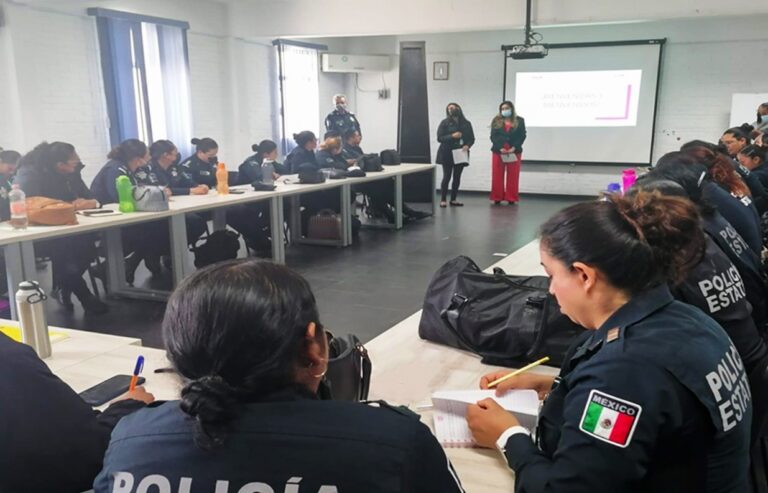 Sensibiliza CJM a policías sobre funcionamiento de «Patrulla Rosa»