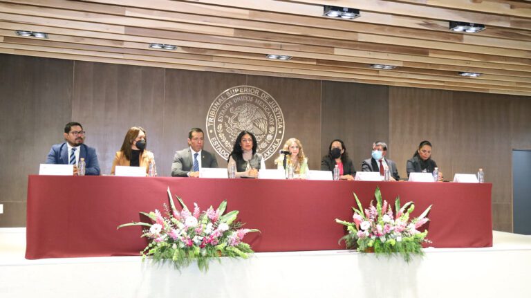 Exitoso y concurrido «Foro para la Creación de la Ley de Carrera Judicial»