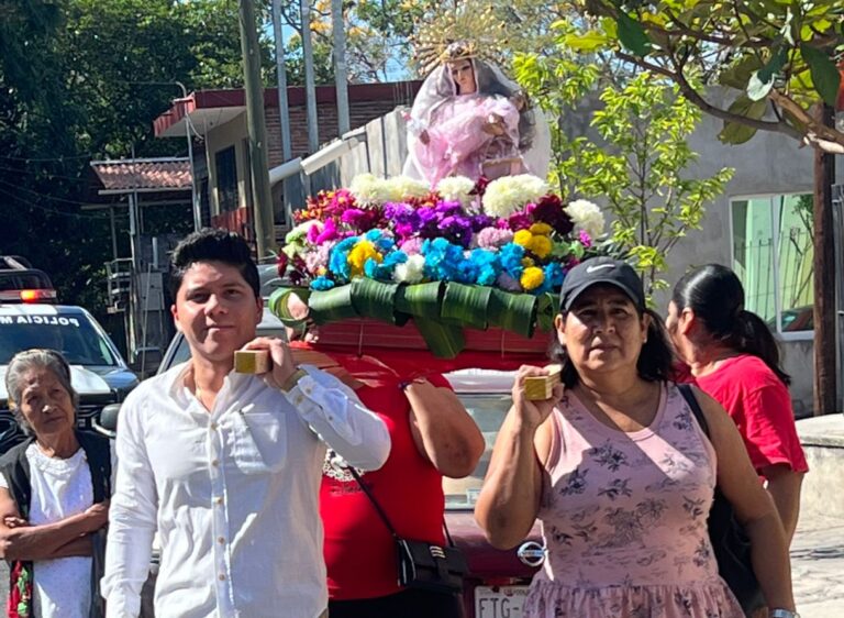 Participa Víctor Torres en Peregrinación de nuestra señora de la Salud