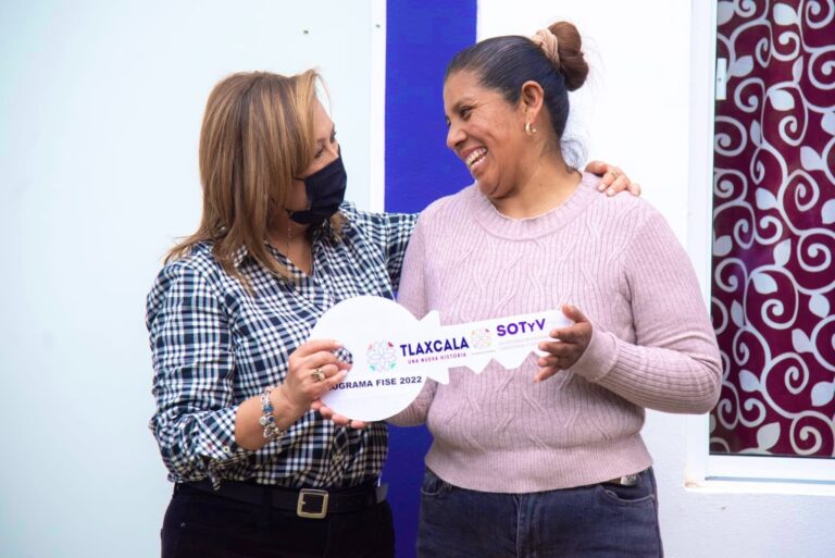 Gobernadora entrega Acciones de Vivienda en Nopalucan y beneficia a 28 familias