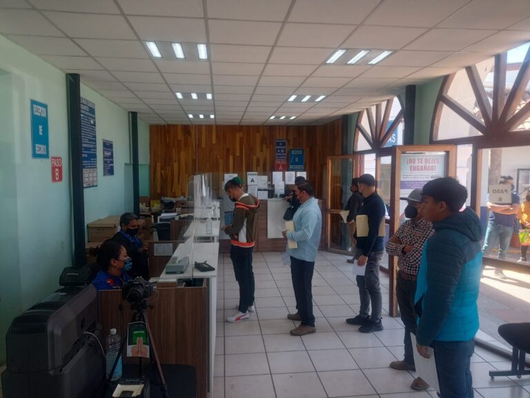 Reanuda SMyT expedición de certificados de no infracción