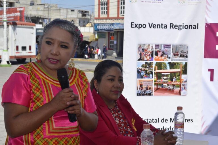 Realiza IEM Expo-Venta de la Red de Mujeres Emprendedoras en Amaxac