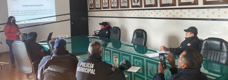 Capacita Fiscalía anticorrupción a elementos policiacos y servidores públicos