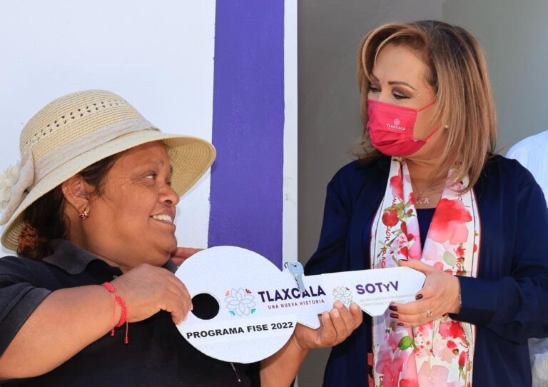 Entrega Gobernadora acciones del programa «Construyendo Viviendas Adecuadas 2022»