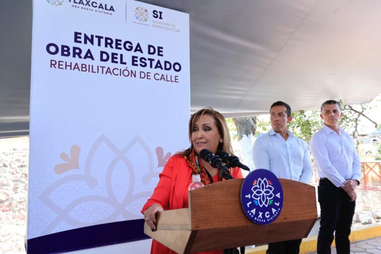 Gobernadora Entregó Obras de Obras de Pavimentación en Zacatelco