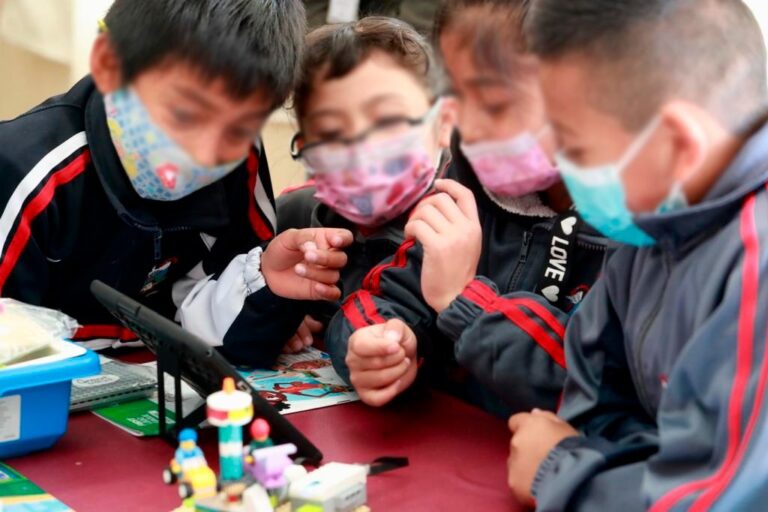 Visitan SEPE-USET y Fundación Robotix Escuela con Apoyo «First y Lego Education»