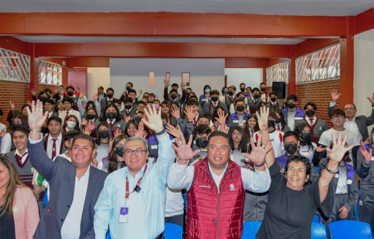 Fortalecen SEPE-USET y Cobat diálogo sobre temas de violencia y bullying