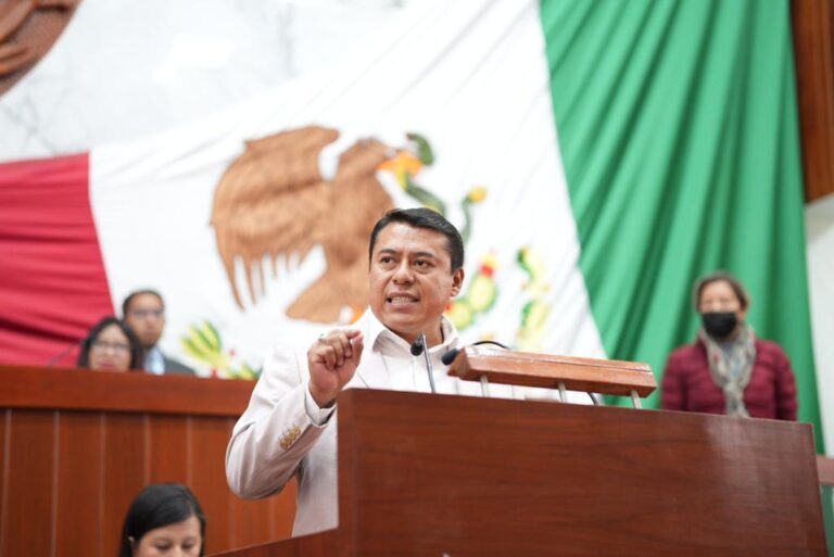 Si hay un gobierno que ha defendido a los migrantes es el de AMLO: Rubén Terán