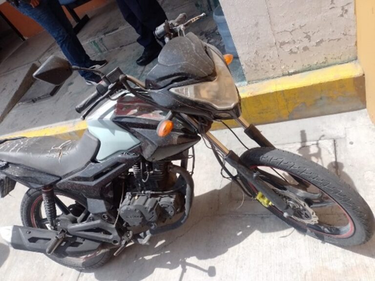 A disposición de PGJE motocicleta con reporte de robo