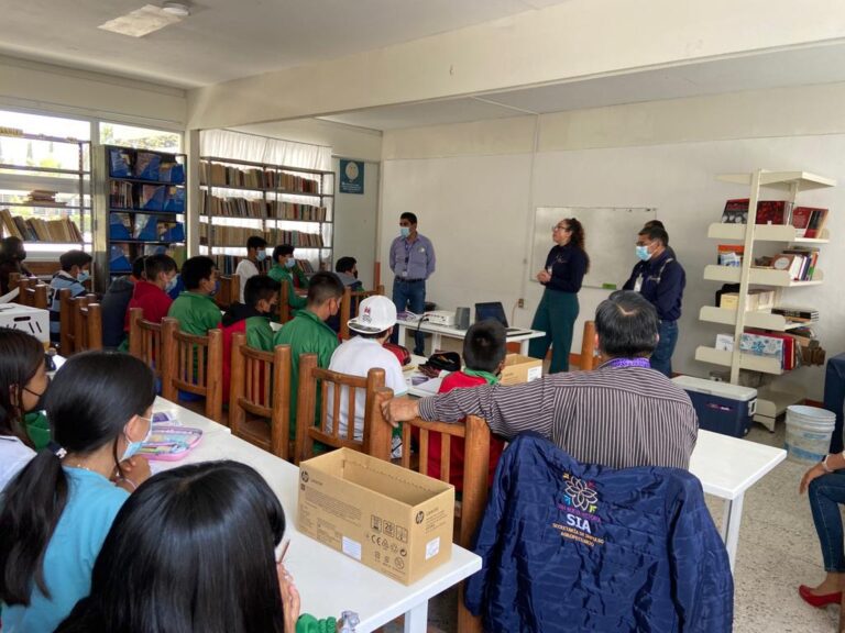 Realiza SIA plática informativa a alumnos de la Secundaria General Héroes de Nacozari