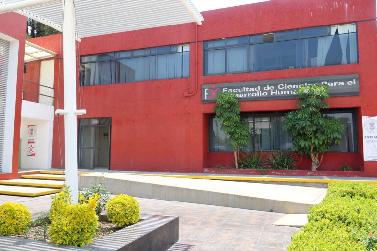 Se posiciona UATx a la vanguardia en la atención de adultos mayores