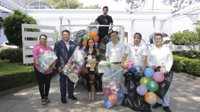 Recolecta Sistema Estatal DIF más de 5 mil 500 juguetes con donaciones
