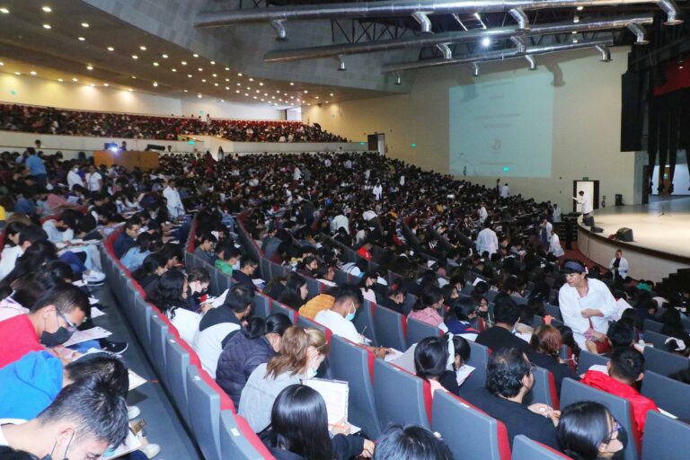 Aplicó CENEVAL examen para ingreso a la UATx