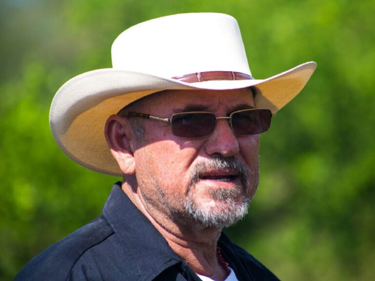 Matan a Hipólito Mora, exlíder de autodefensas de Michoacán