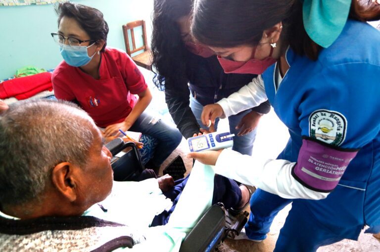 Acerca Sedif Atención Gerontológica Para Adultos en Situación de Postración