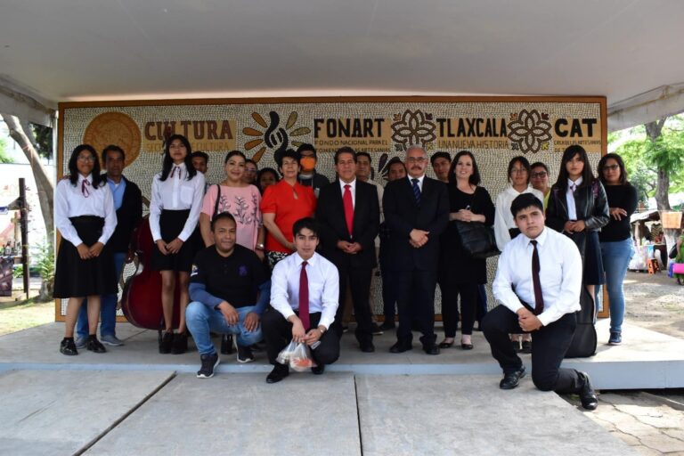 Participó Cobat en la Celebración del “Día del Artesano”