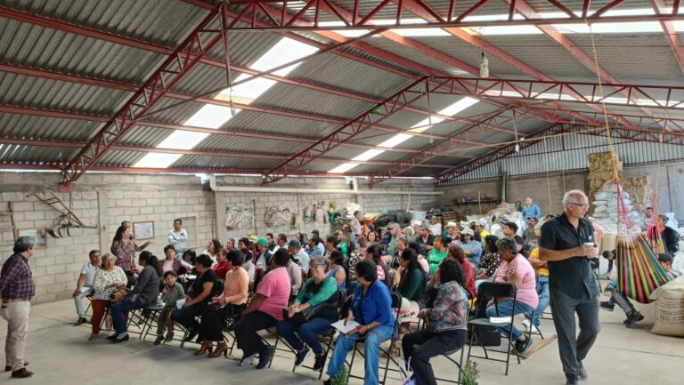 Capacita SIA a 94 avicultores en elaboración de proyectos de integración económica