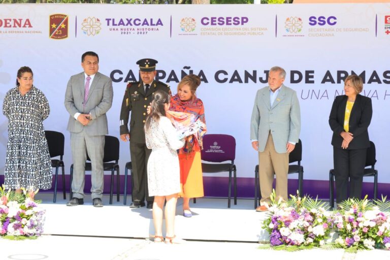 Encabeza Gobernadora Arranque de la Campaña Canje de Armas 2023