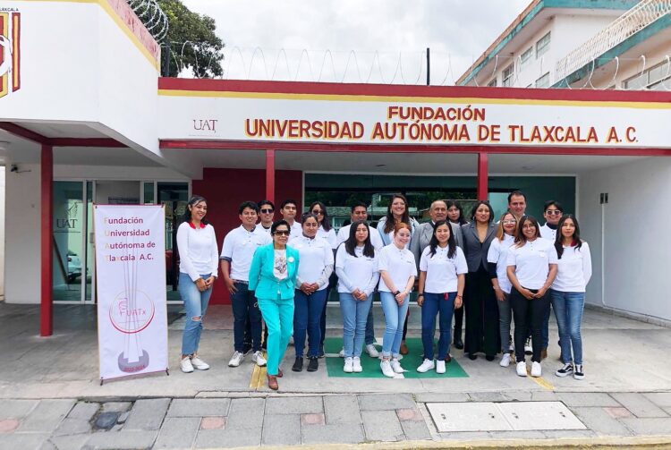 10 Impulsa Fundación de la UATx capacitación para tenderos